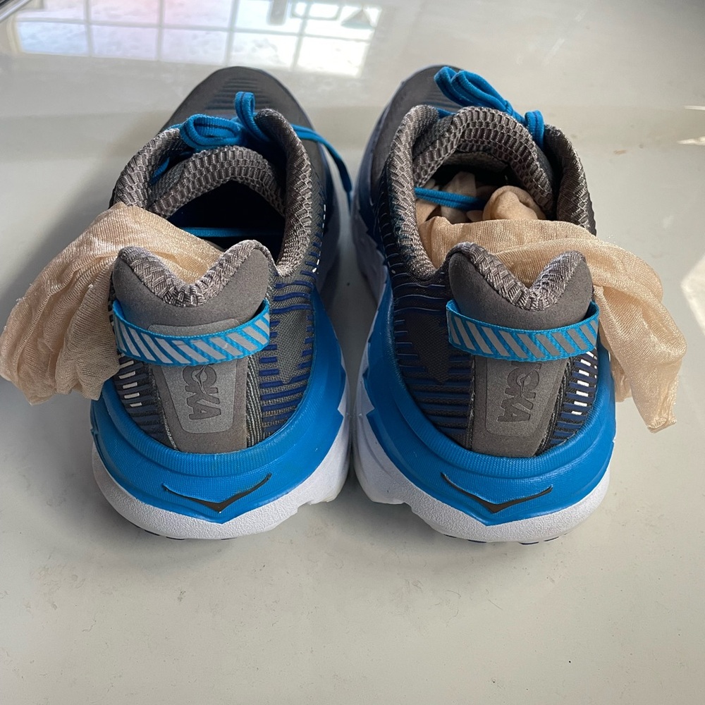 Hoka Bondi One One Size 9 Mens